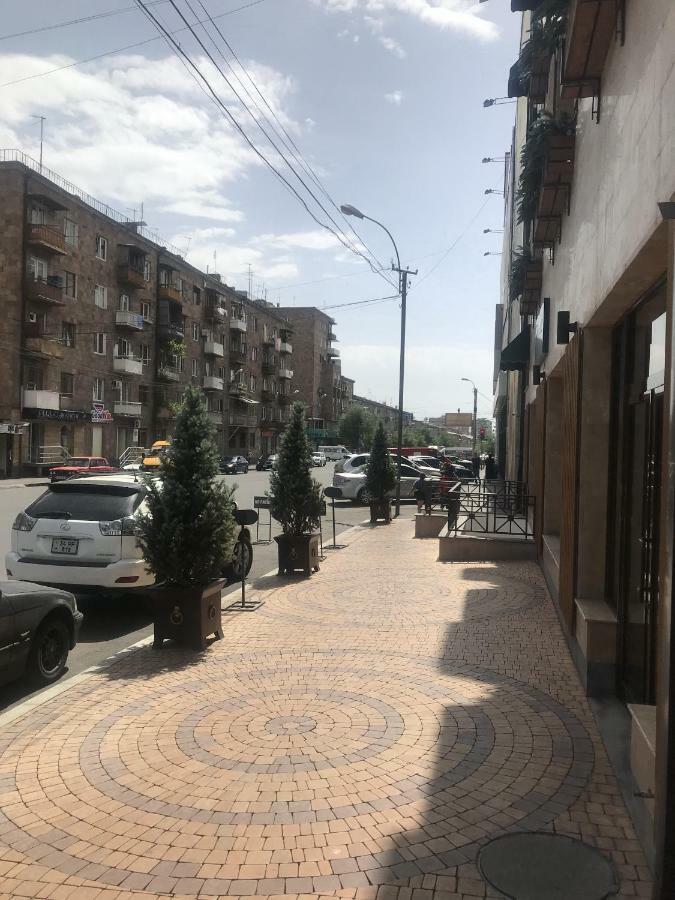 Armenian Inn Yerevan Exterior photo