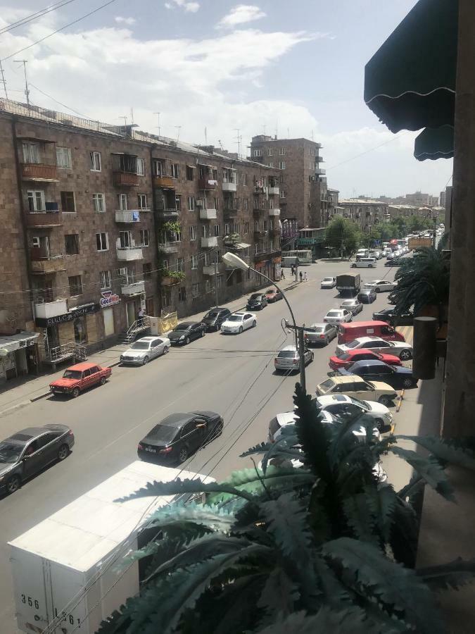 Armenian Inn Yerevan Exterior photo